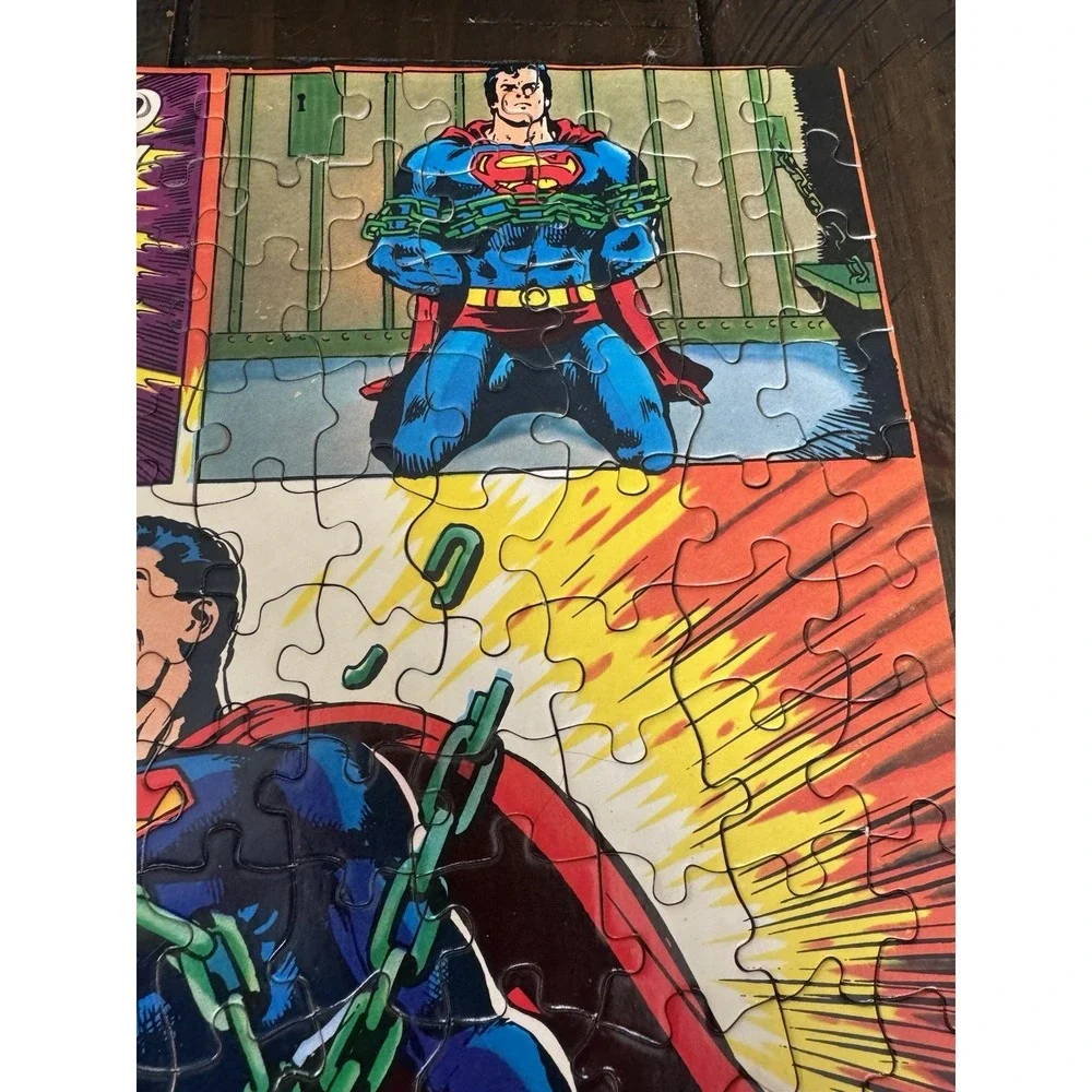 1973 Superman Jigsaw Puzzle 200 Pieces Complete